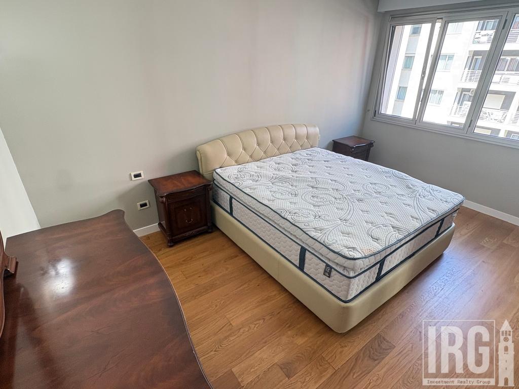 APARTAMENT 3+1+POST PARKIMI ME QERA TE KOMPLEKSI NOBIS, ME PAMJE NGA LIQENI TIRANES