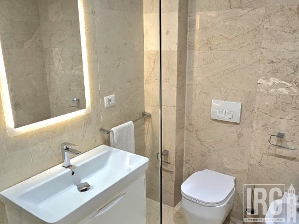 2+1+2 PËR QIRA | LIQENI I THATË

📍 Pranë Radisson Hotel
🚗 Post parkimi me karikim për makinë elektrike