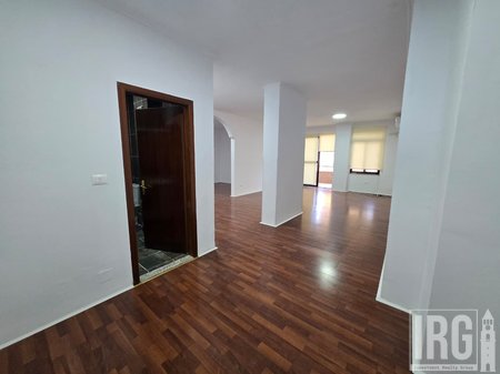 Apartament 2+1+2 ne Bllok