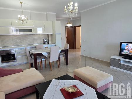 APARTAMENT 3+1 PERBALLE DELIJORGJIT!