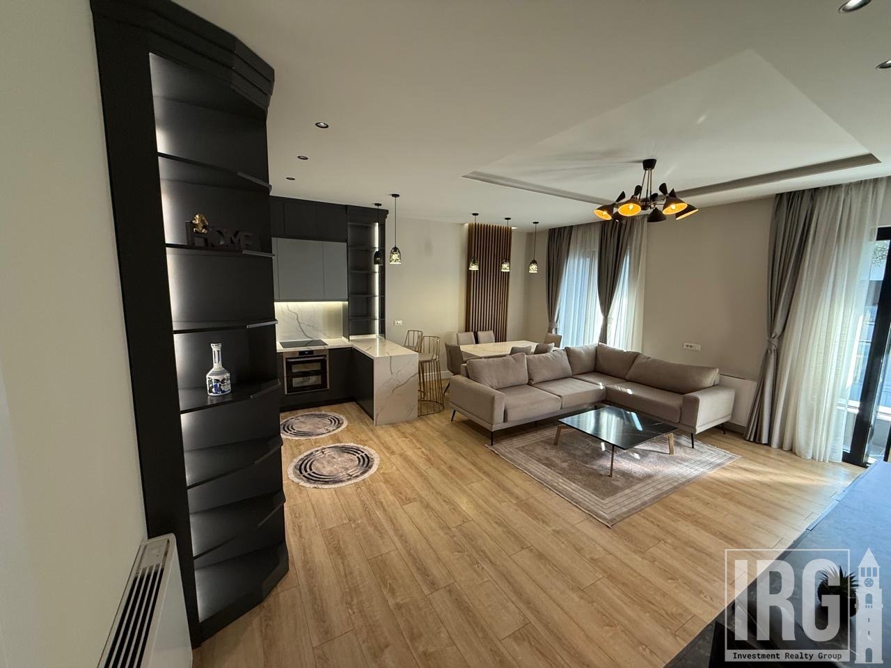 VENDESI APPARTAMENTO 2+1+2 PRESSO SQUARE 21 | 40.000.000 LEKË