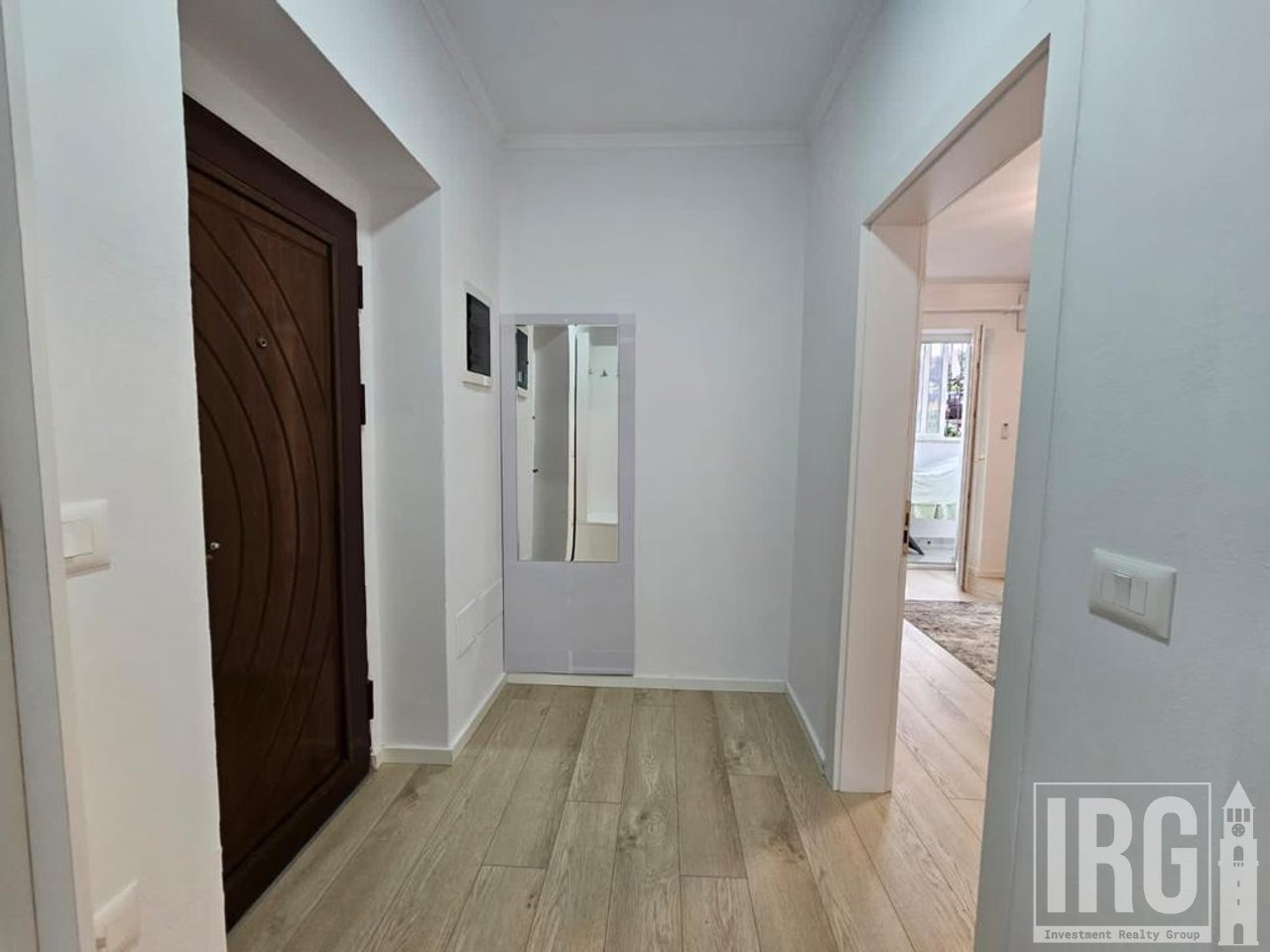 Apartament 1+1 me Qira në Rrugën e Kavajës Prane Zgara e Tiranes