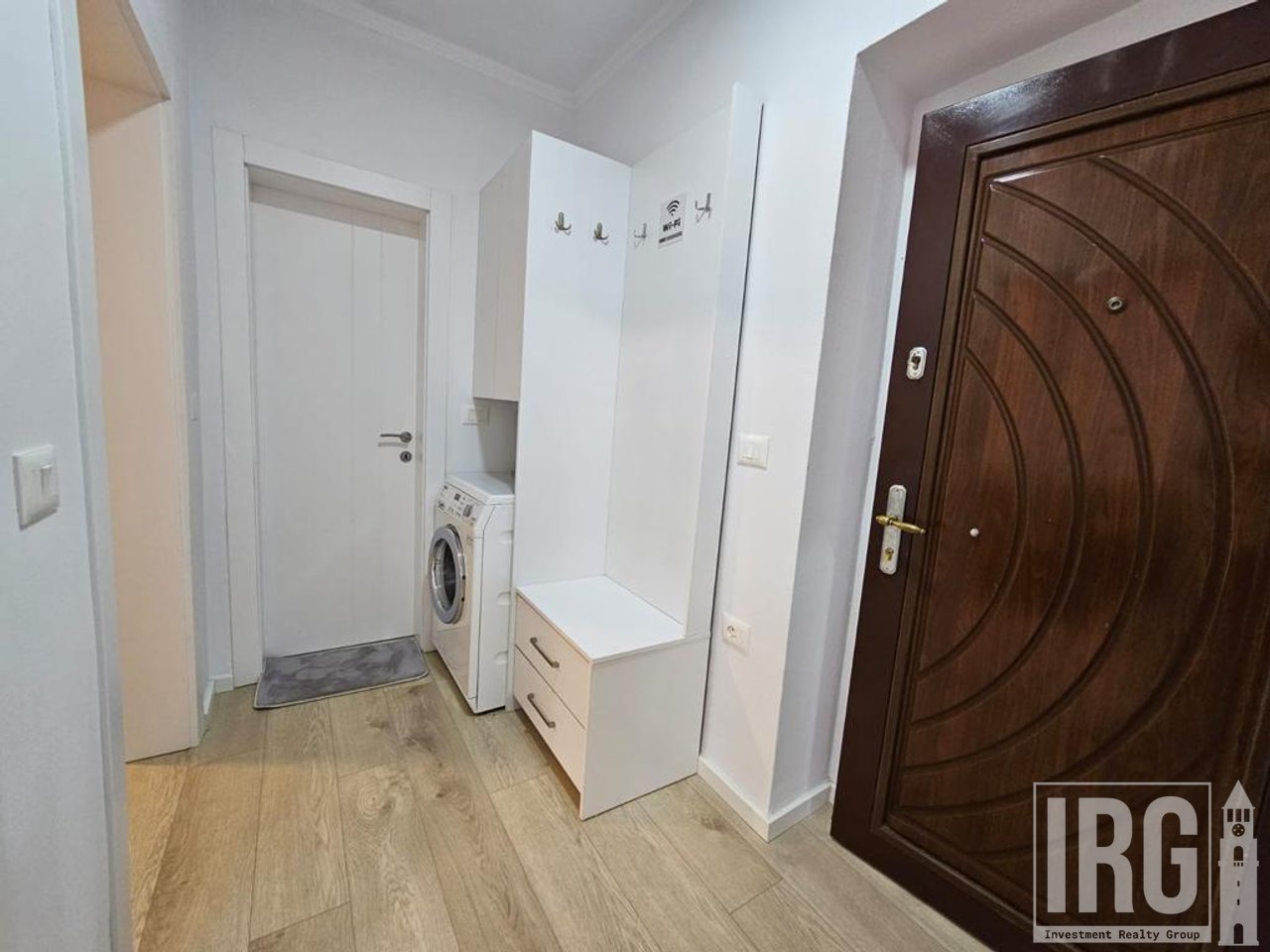 Apartament 1+1 me Qira në Rrugën e Kavajës Prane Zgara e Tiranes