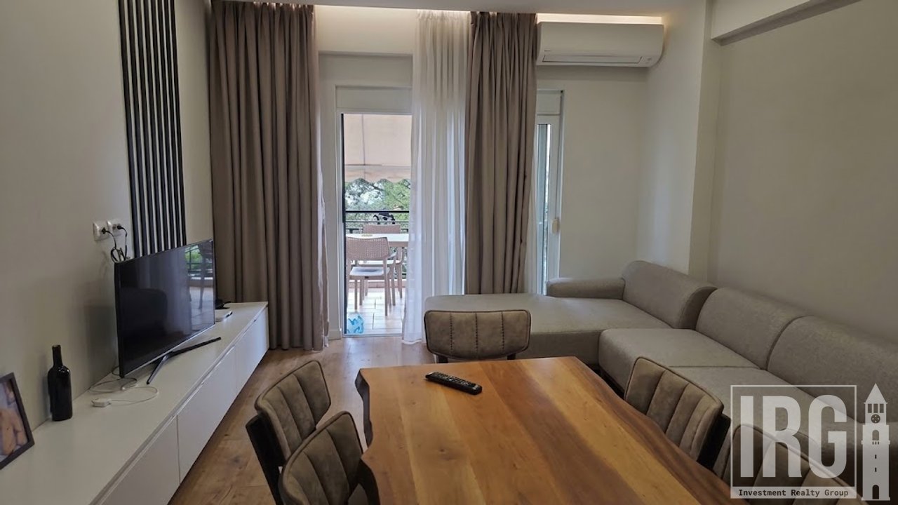 1+1 PËR QIRA – RRUGA BUTRINTI, SARANDË | 30M NGA DETI