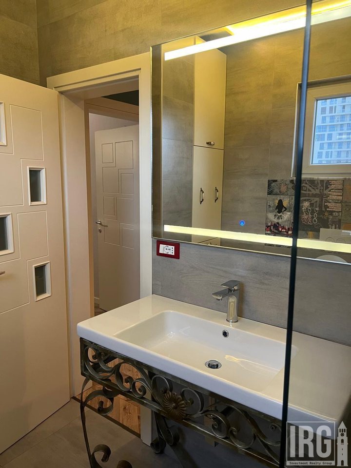 SHITET APARTAMENT TE RRUGA MINE PEZA