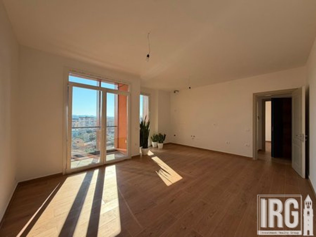 Apartament 1+1 tek Rruga Jordan Misja!