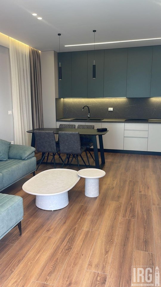 APARTAMENT 2+1+2 TE ZOGU I ZI, TE KOMPLEKSI FOLEJA E GJELBER