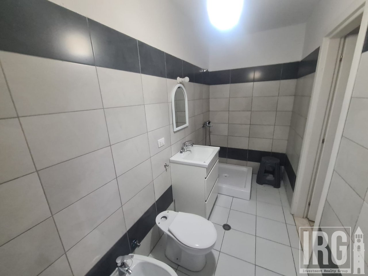 APARTAMENTI 1+1 TEK ALI DEMI!