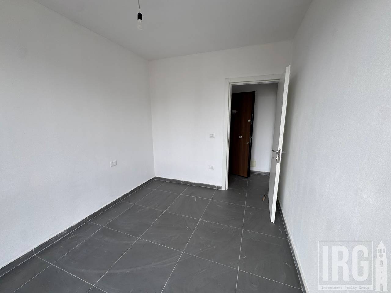 FOR SALE APARTMENT 2+1  5 MAY STREET