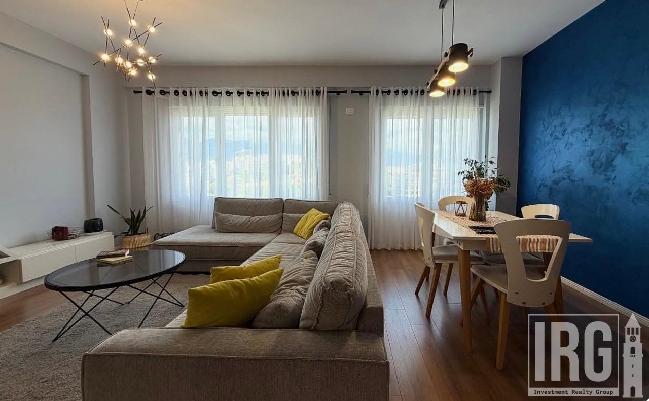 Duplex nella Residenza Kodra e Diellit 2