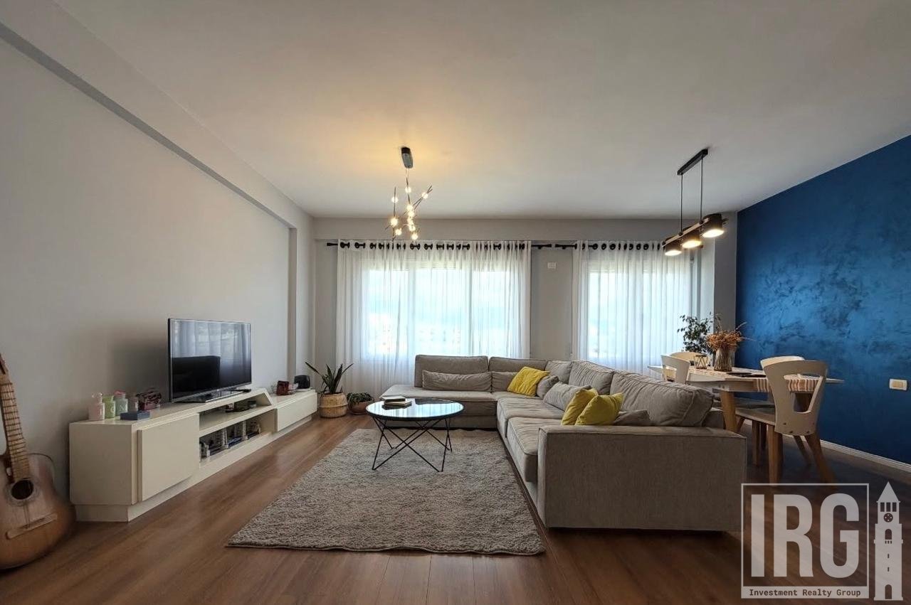 Duplex nella Residenza Kodra e Diellit 2