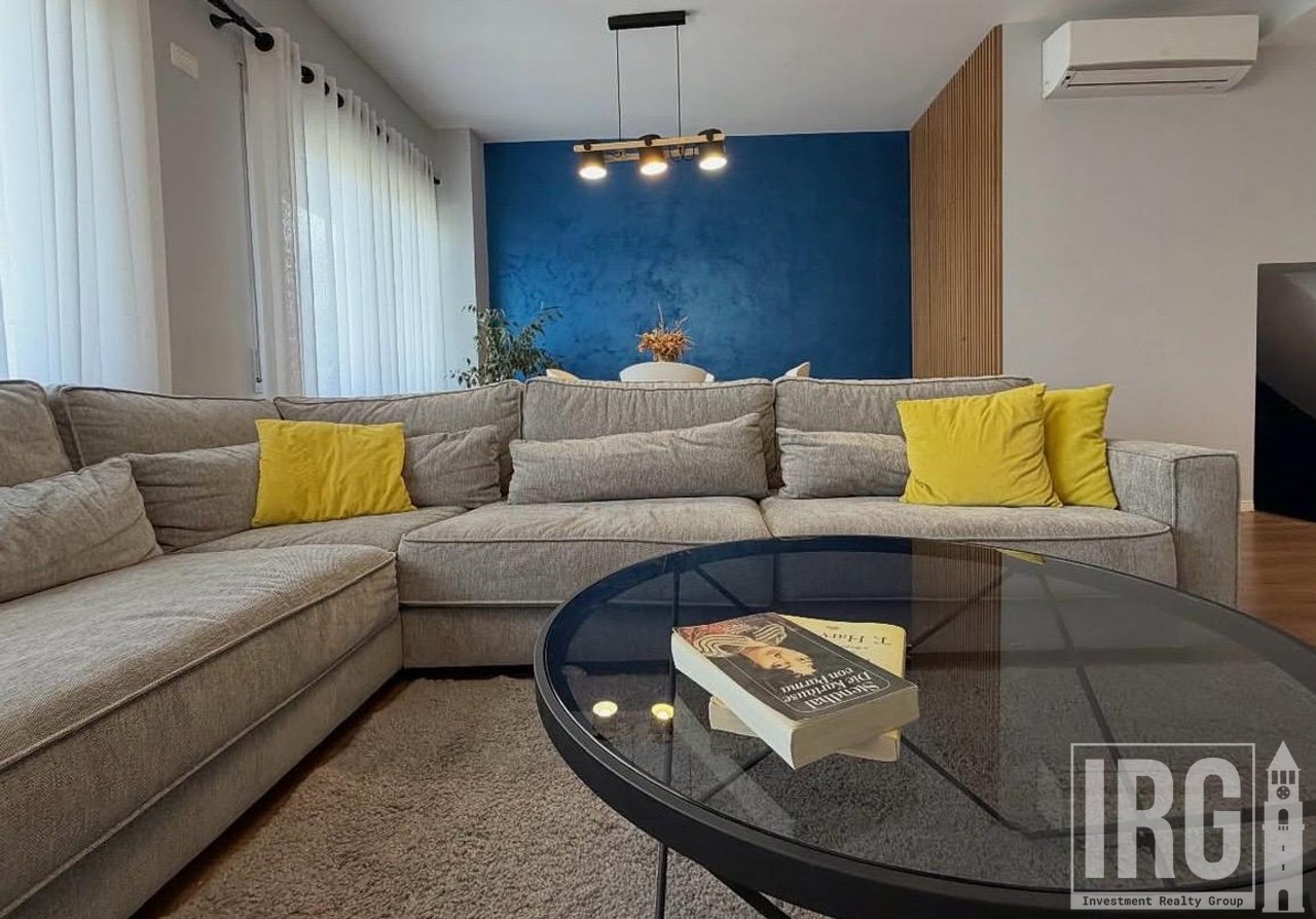 Duplex nella Residenza Kodra e Diellit 2