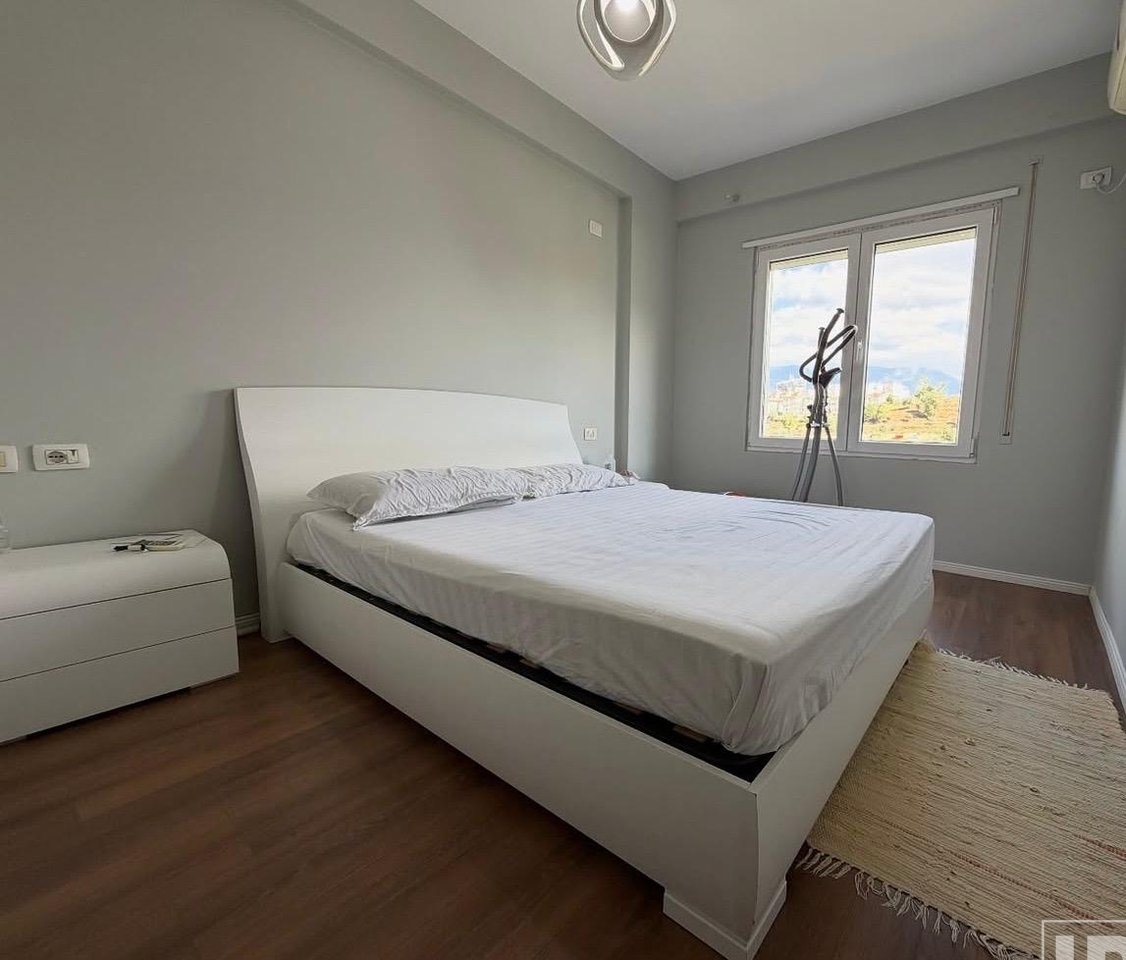 Duplex nella Residenza Kodra e Diellit 2