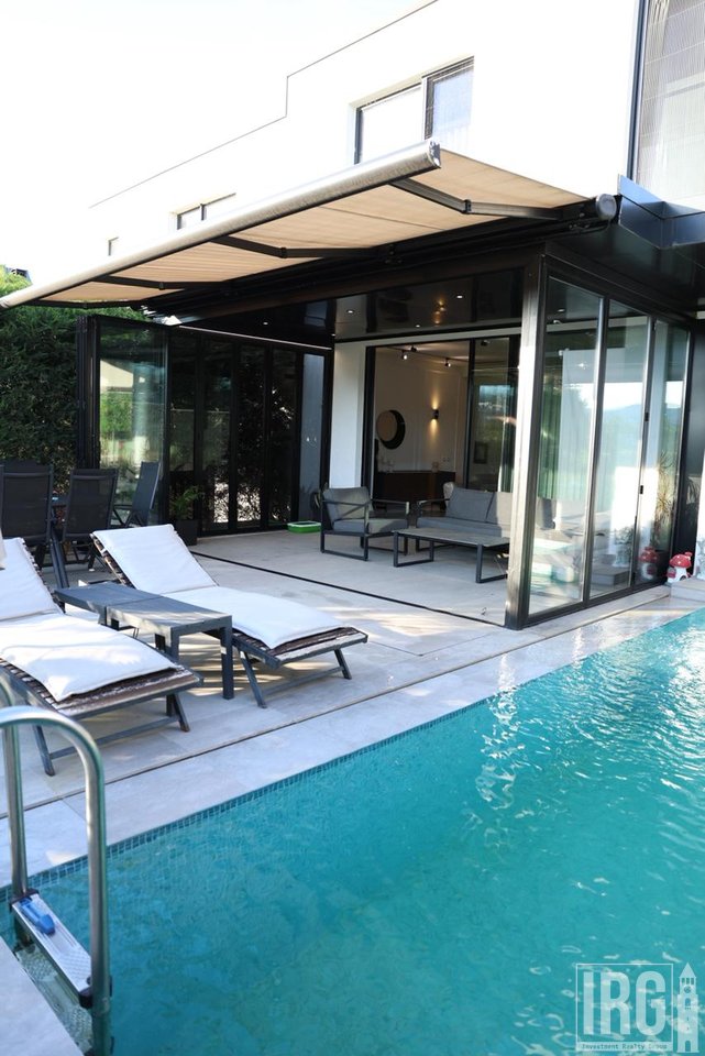 VILLA CON PISCINA A MANDARINE, A TEG