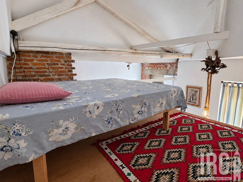 Jepet me Qira Loft në Qendër të Tiranës