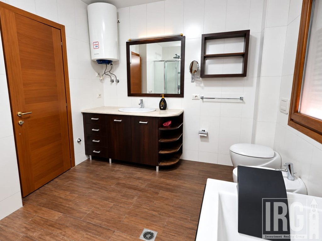 Shitet Apartament 2+1+2 – Zona e Oxhakut!