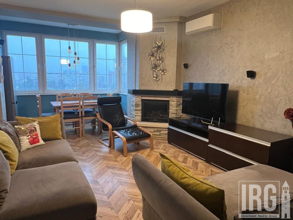 SHITET APARTAMENT TE RRUGA MINE PEZA