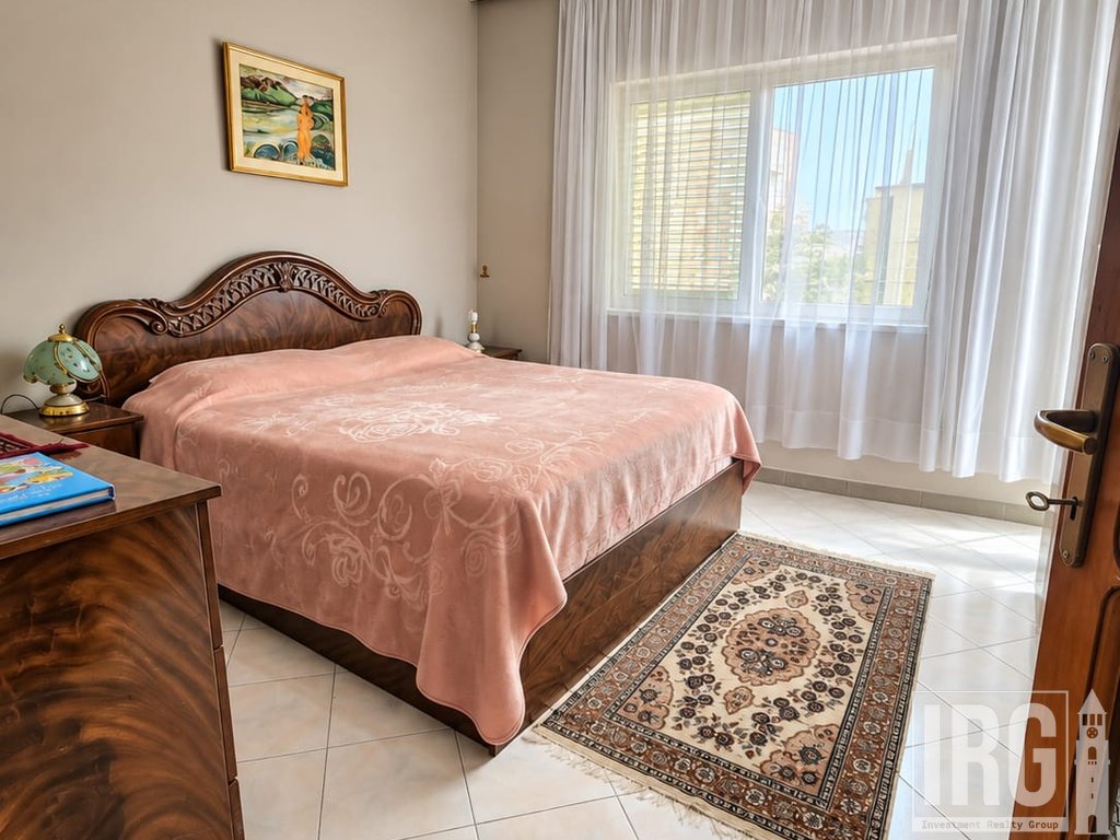 Jepet me Qira Apartament 3+1 – Fusha Ali Demi

J