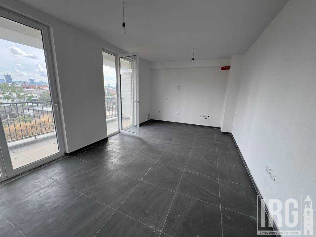 SHITET APARTAMENT 2+1  RRUGA 5 MAJI