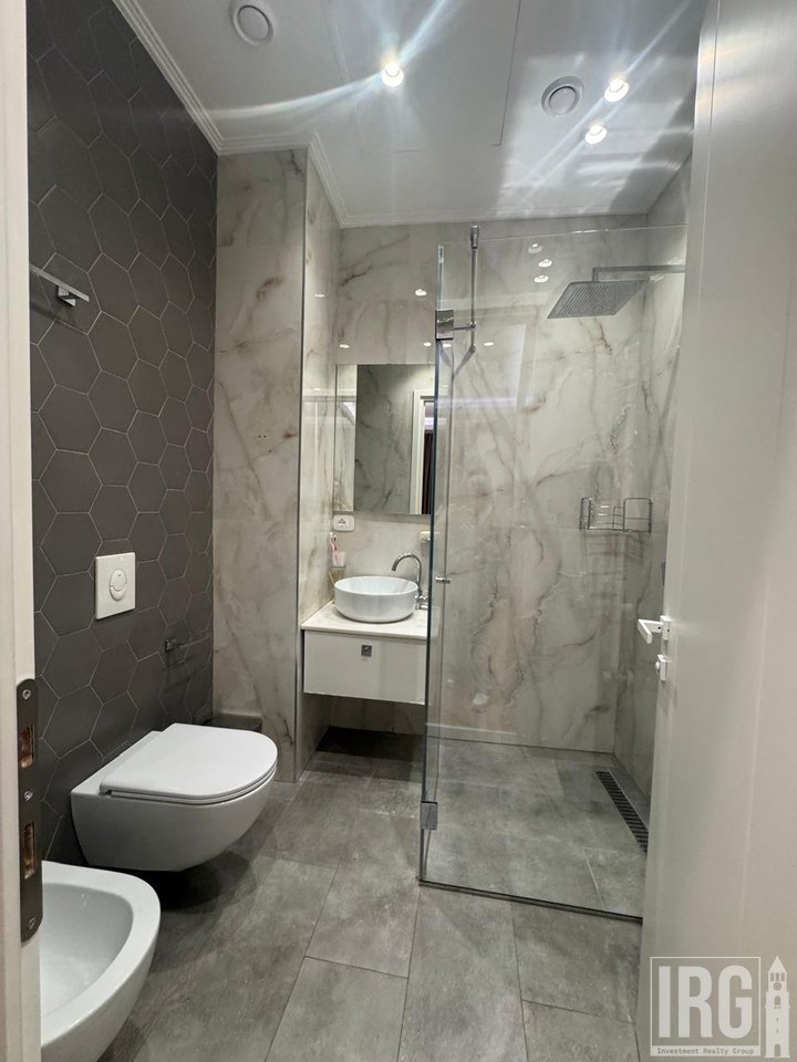 Apartment 2+1+2+laundry For Rent + Parking Space in Park Gate