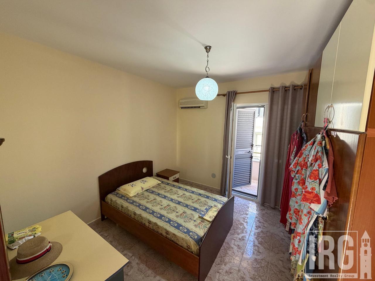 For rent first floor of villa (120 m²) – "Ali Visha" Street