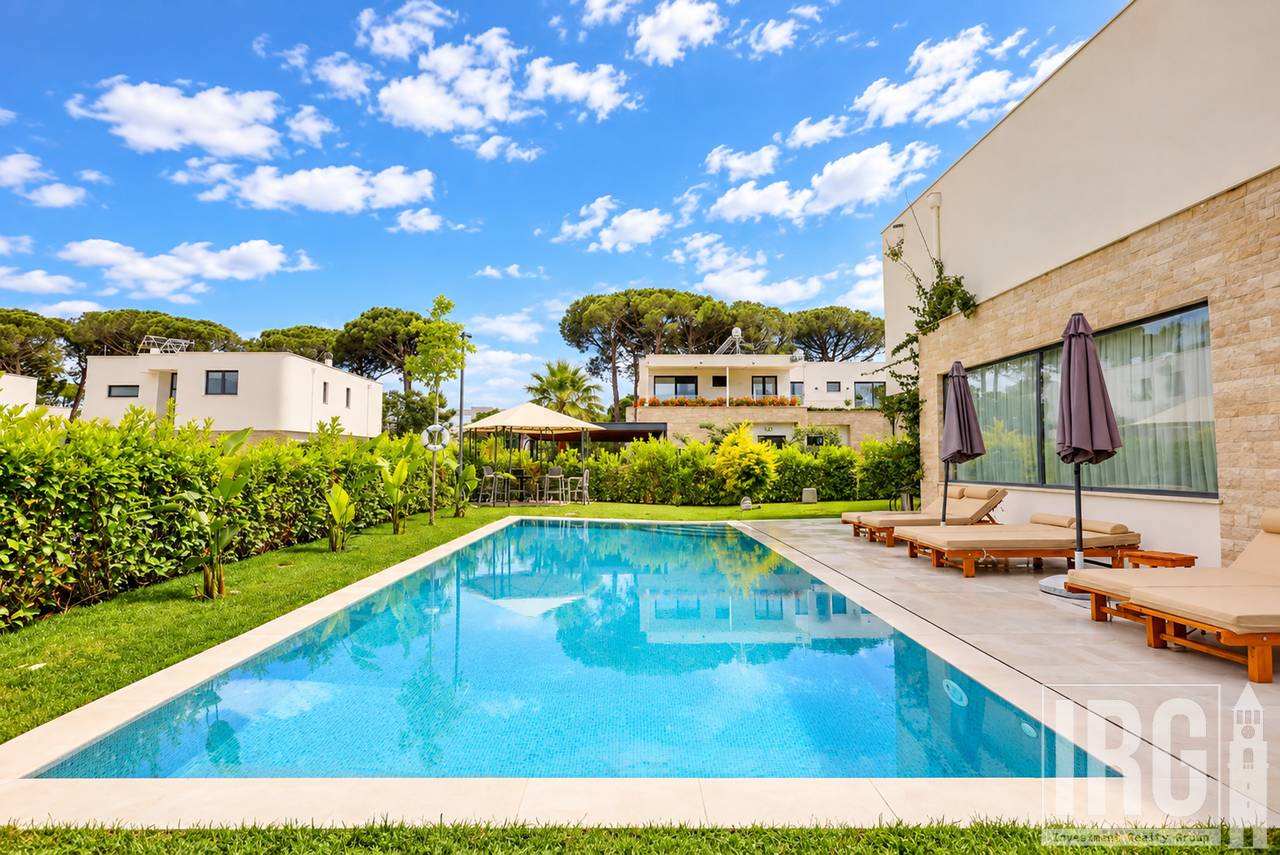 Shitet Vilë 2-Katëshe në San Pietro Resort – Pranë Hotel Melia