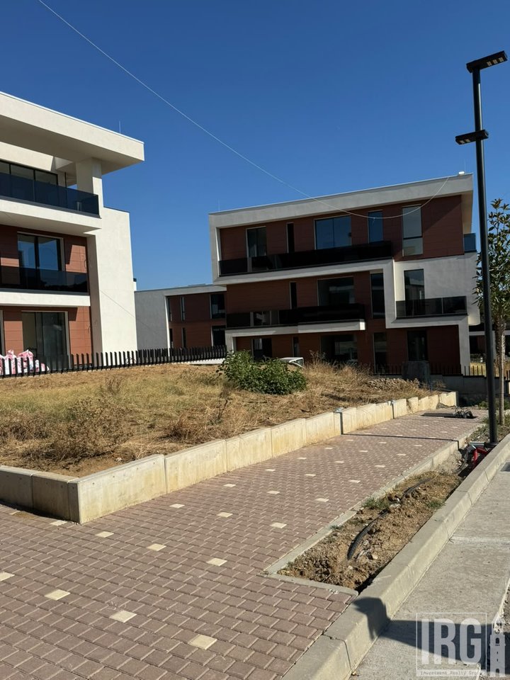 APARTAMENT 2+1+2 (VERANDE+OBORR) PER SHITJE- TULIPAN RESDIENCE