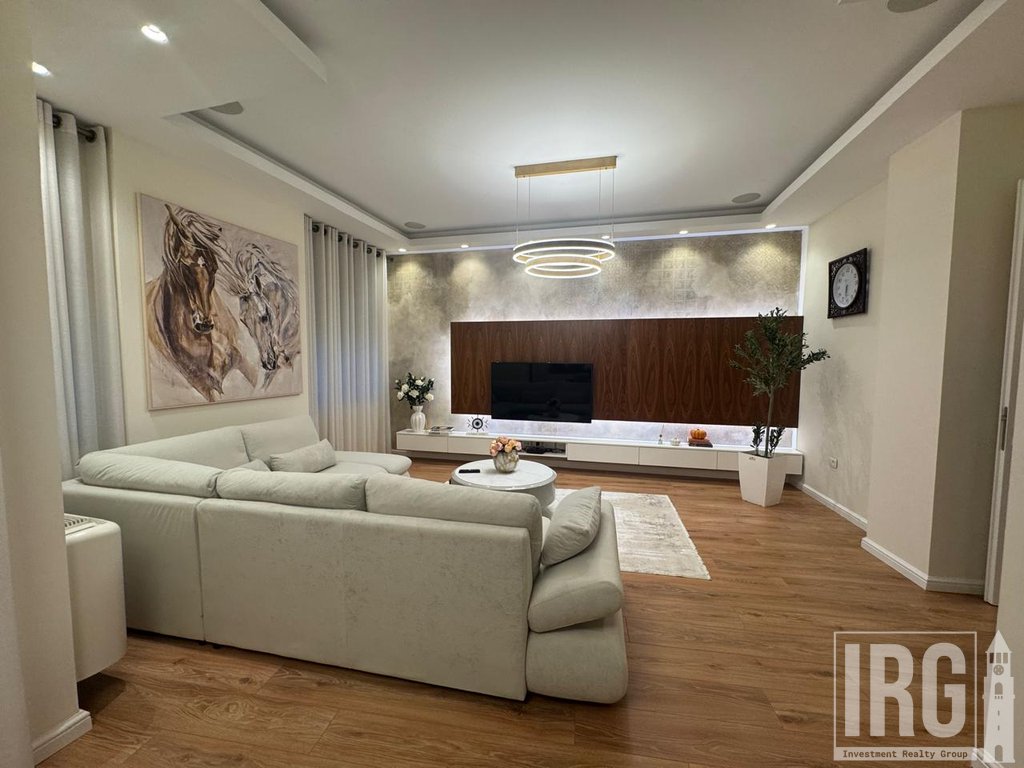 Apartament 2+1+2+lavanderi Per Qera + Post Parkimi ne Park Gate