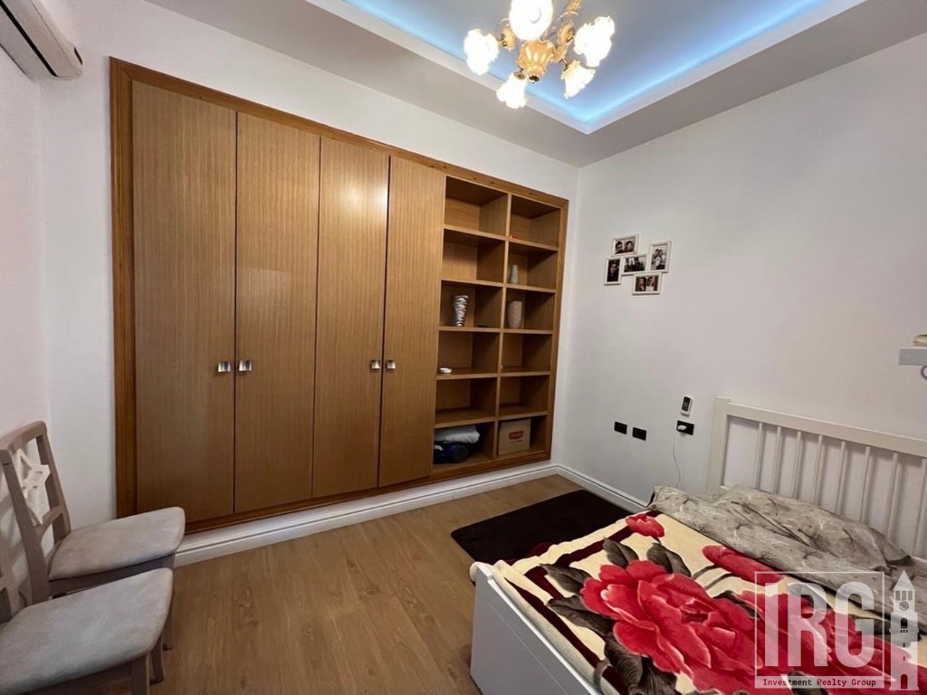 SHITET APARTAMENT 2+1 TEK ISH PARKU | 19,500,000 LEKË