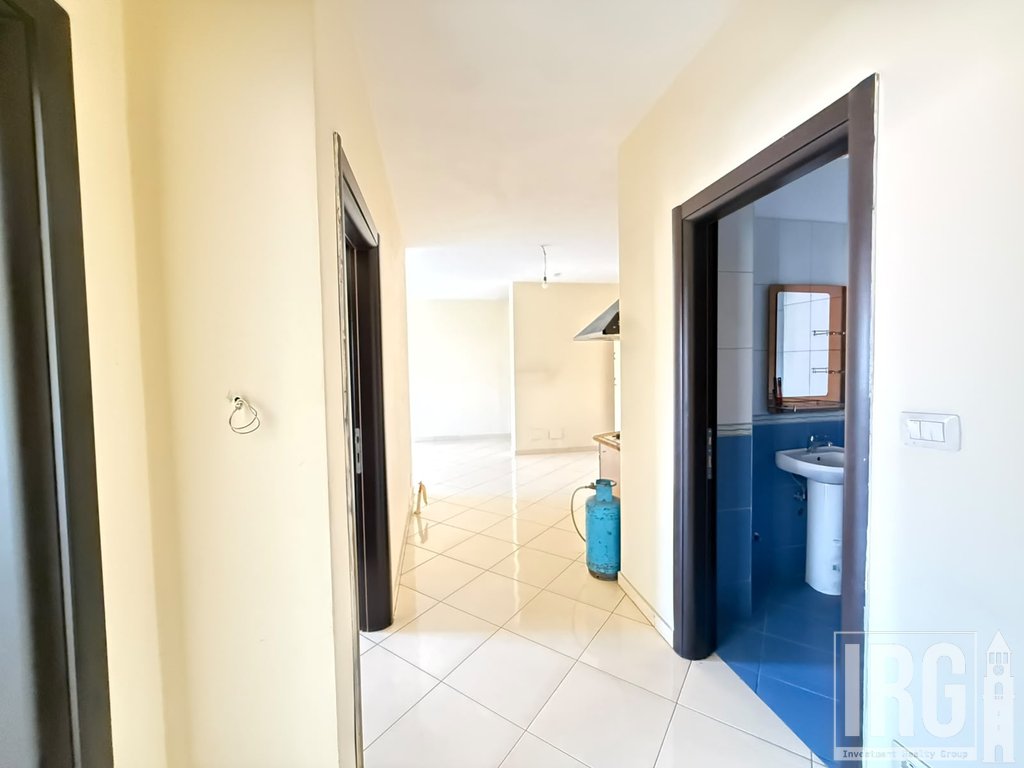Jepet me Qira Apartament 2+1+2 – Astir, Pranë Bohem