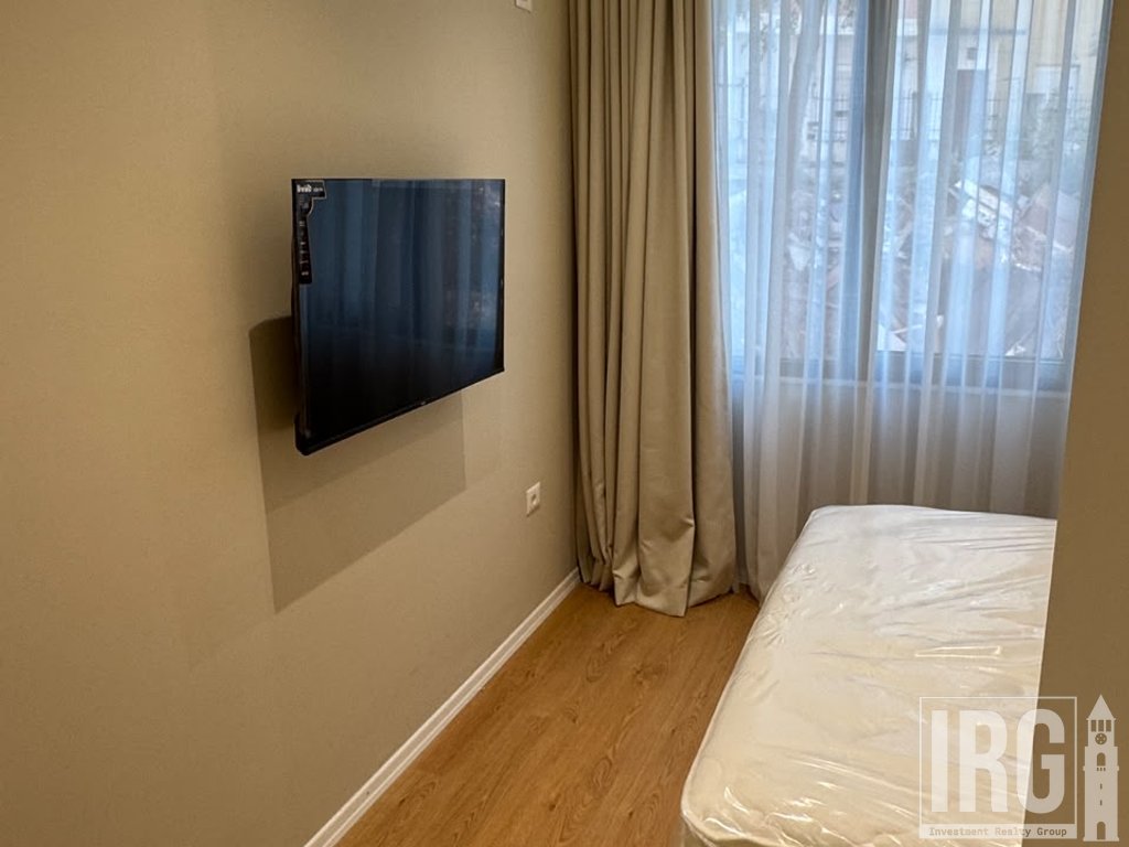 APARTAMENT TE XHELUKS XIBRAKU!