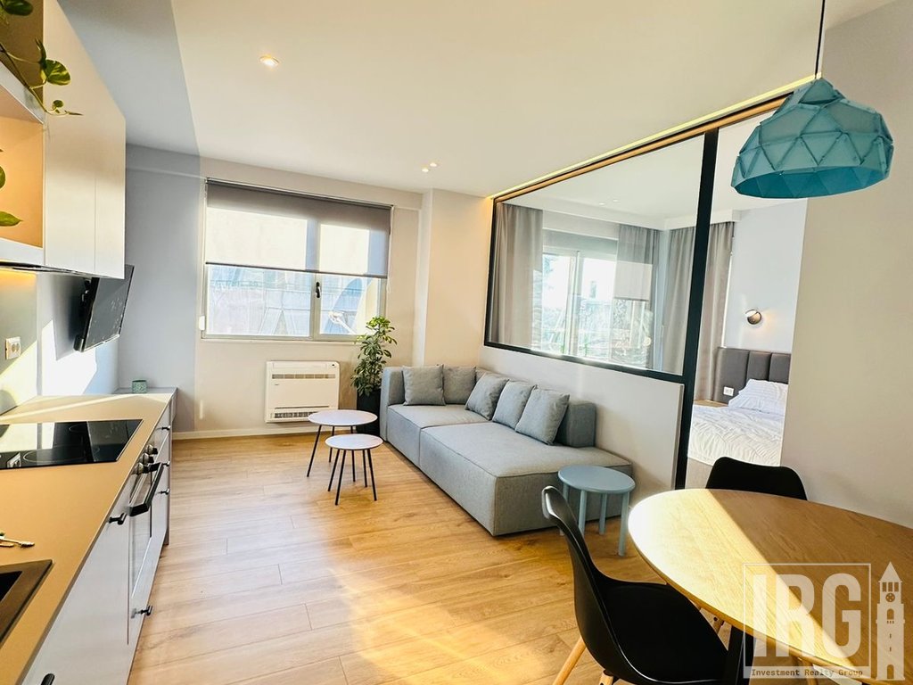 Apartament 2+1 te Kompleksi Halili, Selvia