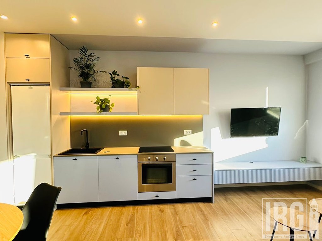 Apartament 2+1 te Kompleksi Halili, Selvia