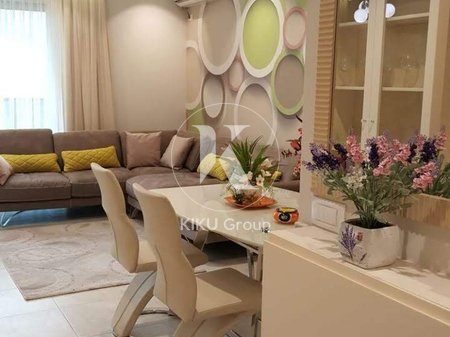 Apartament 2+1 Me Qira në Rruga e Elbasanit, Tiranë - 2000€