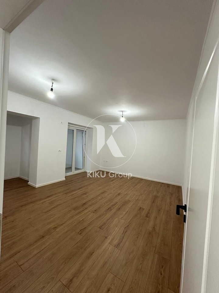 Shitet Apartament  1+1, te Ministria e  Drejtesisë( Bulevardi Zogu i Parë)