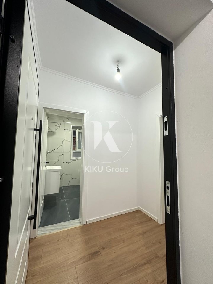 Shitet Apartament  1+1, te Ministria e  Drejtesisë( Bulevardi Zogu i Parë)