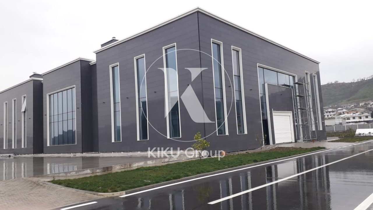 Business premises for rent – Pezë Helmes, km 8, Tirana (main road)
