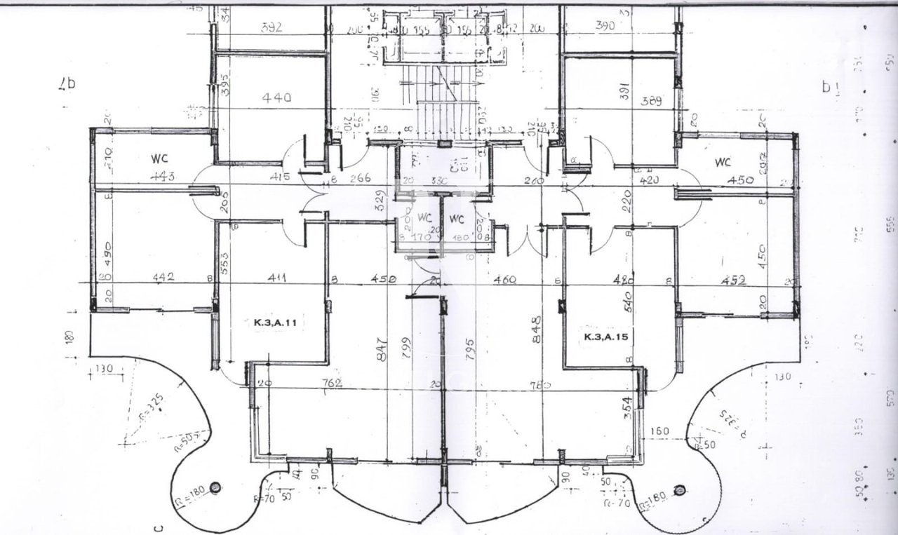 📌 Ambient për Zyra me Qira, Blloku