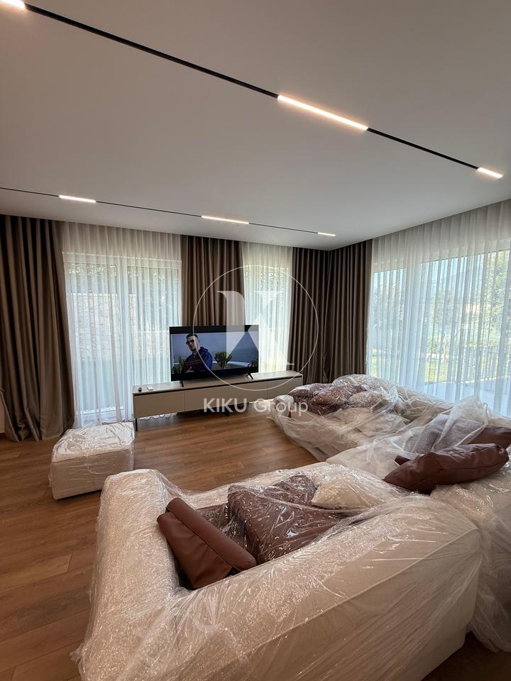 📌 Vilë me Qira – Forest Residence