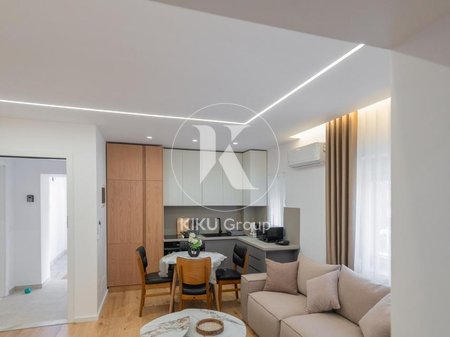 1+1 apartment for rent – near the "Osman Myderizi" school and just a few steps from the American Embassy