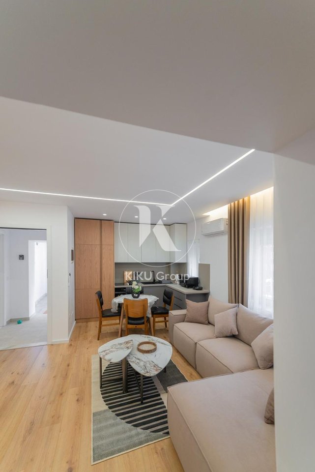 1+1 apartment for rent – near the "Osman Myderizi" school and just a few steps from the American Embassy