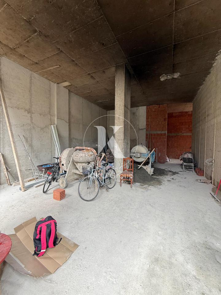 🏬 Shop for Sale – "Dervish Hekali" Street