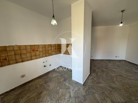 Shitet Garzoniere, Pazari i ri, mbas pallatit telebingos