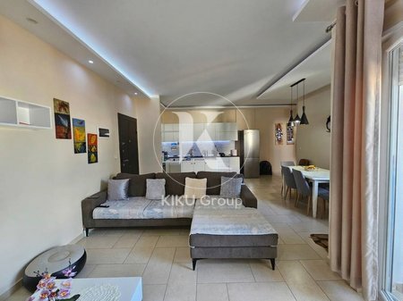 Shitet Apartament 2+1 në zonën e Kopshtit Zoologjik