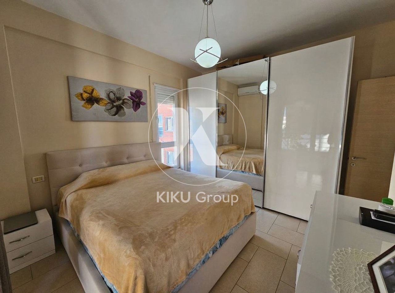 Shitet Apartament 2+1 në zonën e Kopshtit Zoologjik