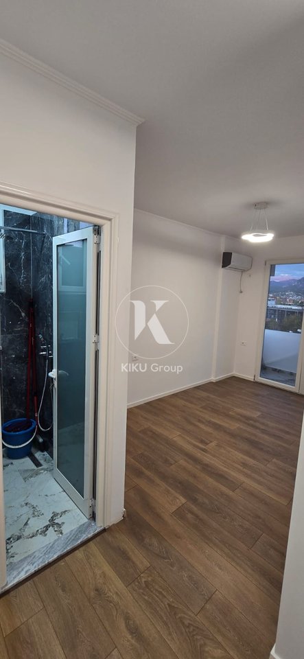 For sale 2+1+2 apartment near the Tirana Prosecutor's Office!