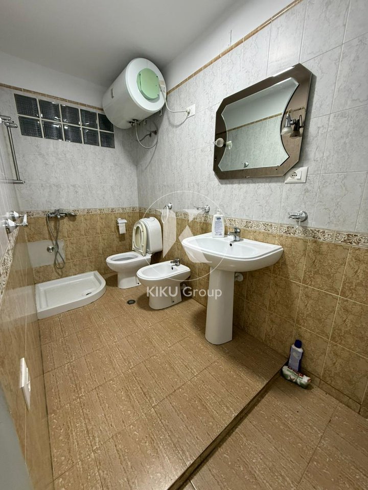 🏢 For Rent – Office Space in Bllok!