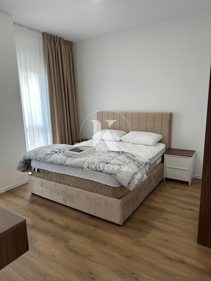 🏡 Apartment for rent at Zogu i Zi Market place