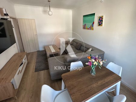 Appartamento 1+1+Deposito in vendita – Myslym Shyri, vicino alla scuola "Pjetër Budi"