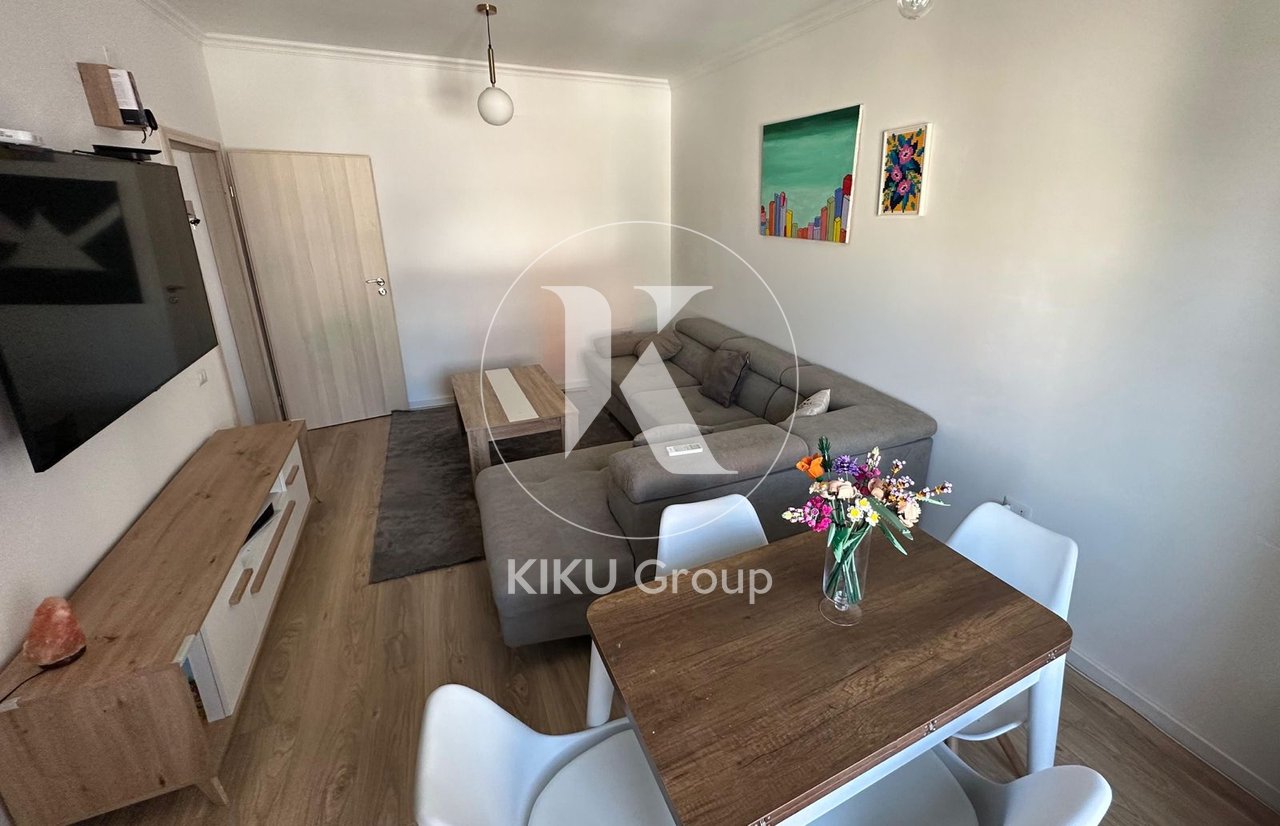 Appartamento 1+1+Deposito in vendita – Myslym Shyri, vicino alla scuola "Pjetër Budi"